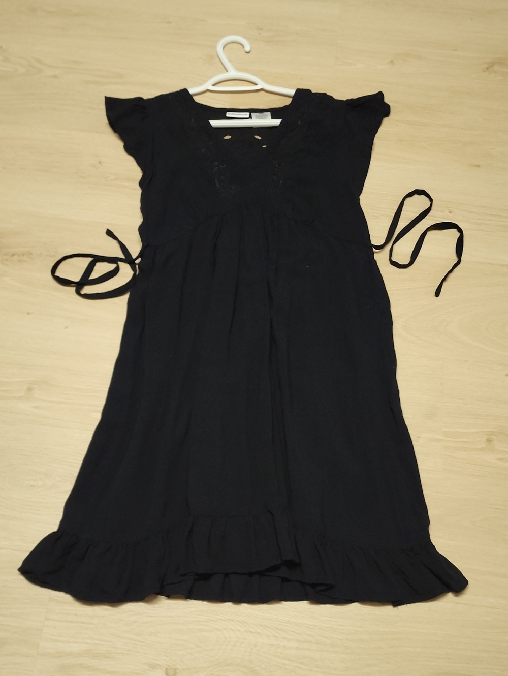👗 Black Ruffle-Hem Tie-Up Cotton Dress
